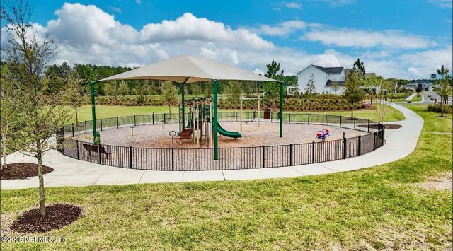 462 HILLENDALE Circle, St. Johns, FL 32259