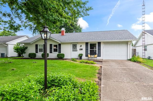 49 WESTMINISTER Drive, Chatham, IL 62629