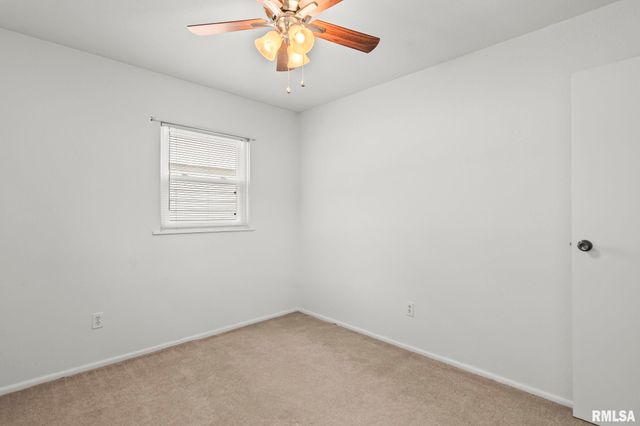 49 WESTMINISTER Drive, Chatham, IL 62629