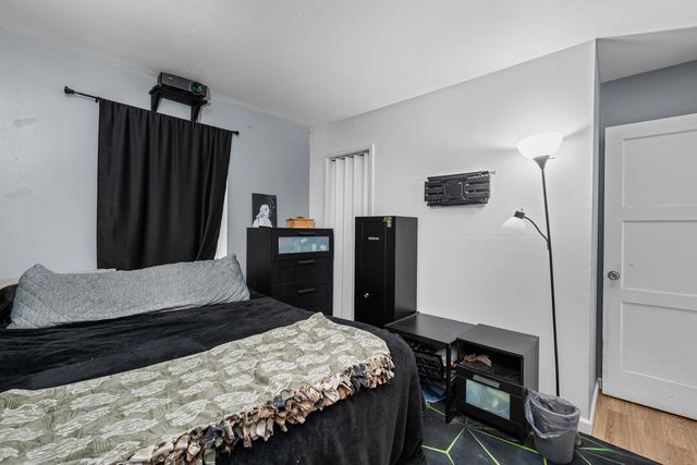 7318 Kelling Street, Davenport, IA 52806