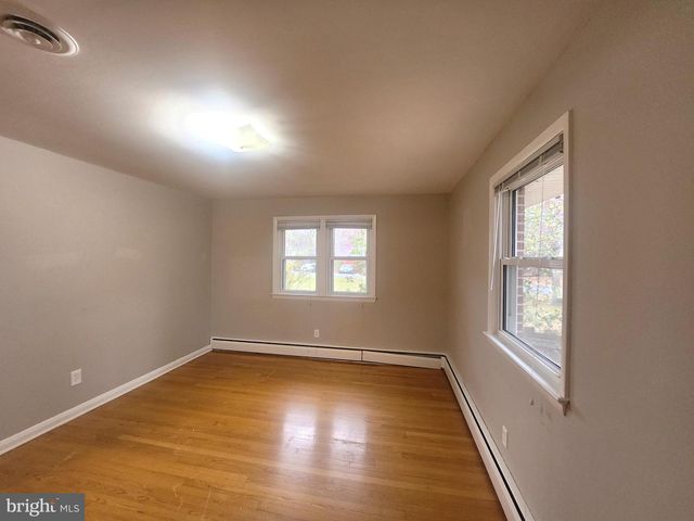 9801 GWYNN PARK DR, Ellicott City, MD 21042