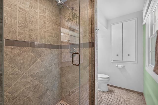 1340 Williamsburg Road, Rockford, IL 61107