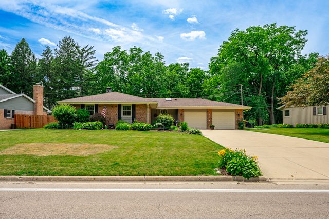 1340 Williamsburg Road, Rockford, IL 61107
