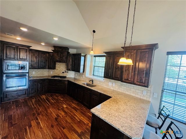 2021 Harvest Drive, Nolanville, TX 76559