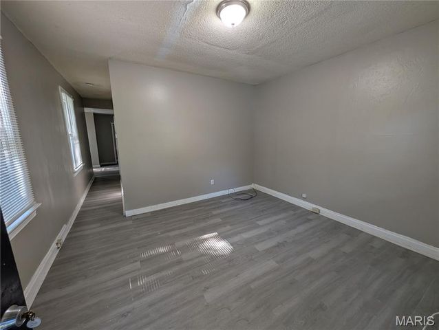 7044 Beulah Avenue, Jennings, MO 63136