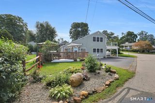16 Hawthorne Road, East Hampton, CT 06424