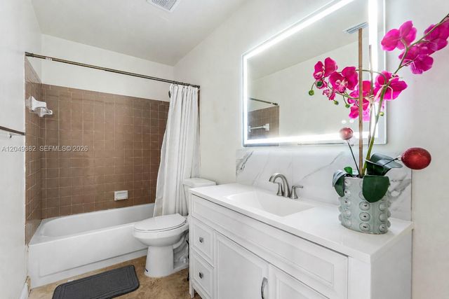 106 Bent Arrow Drive D, Jupiter, FL 33458
