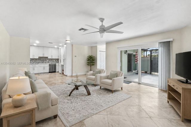 106 Bent Arrow Drive D, Jupiter, FL 33458