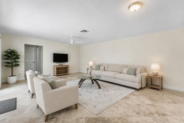 106 Bent Arrow Drive D, Jupiter, FL 33458