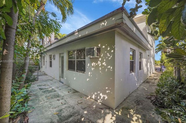 620 86th St B, Miami Beach, FL 33141