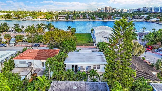 620 86th St B, Miami Beach, FL 33141