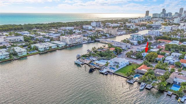 620 86th St B, Miami Beach, FL 33141