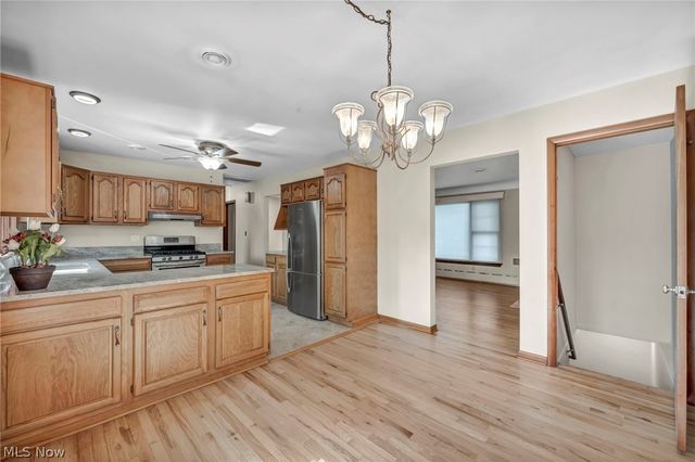 117 Tomahawk Drive, Avon Lake, OH 44012