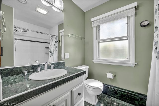 117 Tomahawk Drive, Avon Lake, OH 44012
