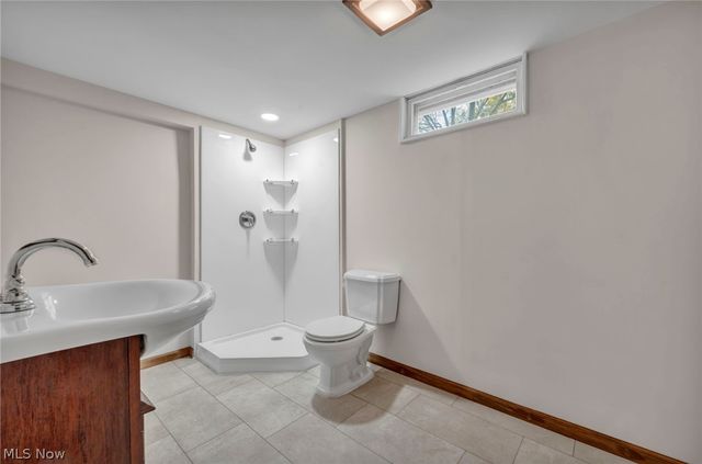 117 Tomahawk Drive, Avon Lake, OH 44012
