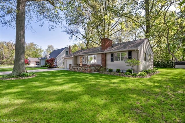 117 Tomahawk Drive, Avon Lake, OH 44012