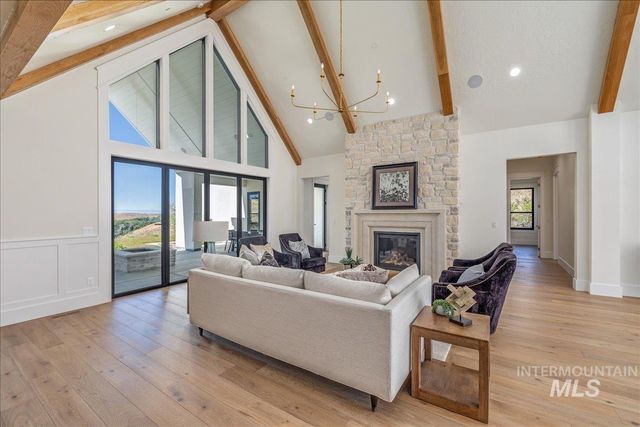 6400 N High Valley, Boise, ID 83714