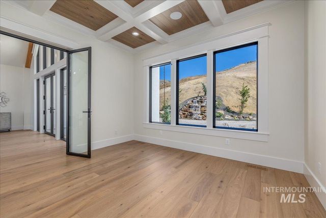 6400 N High Valley, Boise, ID 83714