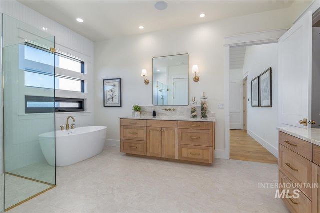 6400 N High Valley, Boise, ID 83714