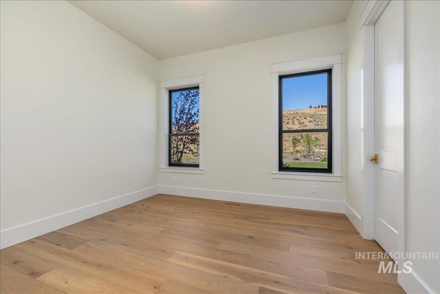 6400 N High Valley, Boise, ID 83714