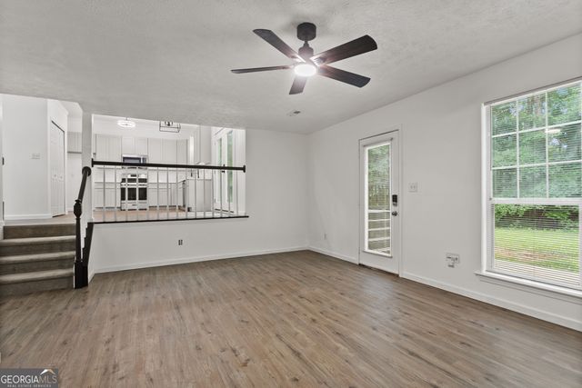164 Bradford Station Drive, Sharpsburg, GA 30277