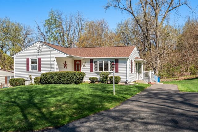 22 Buckingham Ave, West Springfield, MA 01089