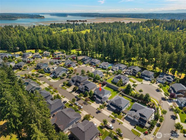 4238 Campus Drive NE, Lacey, WA 98516