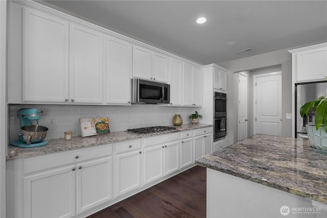 4238 Campus Drive NE, Lacey, WA 98516
