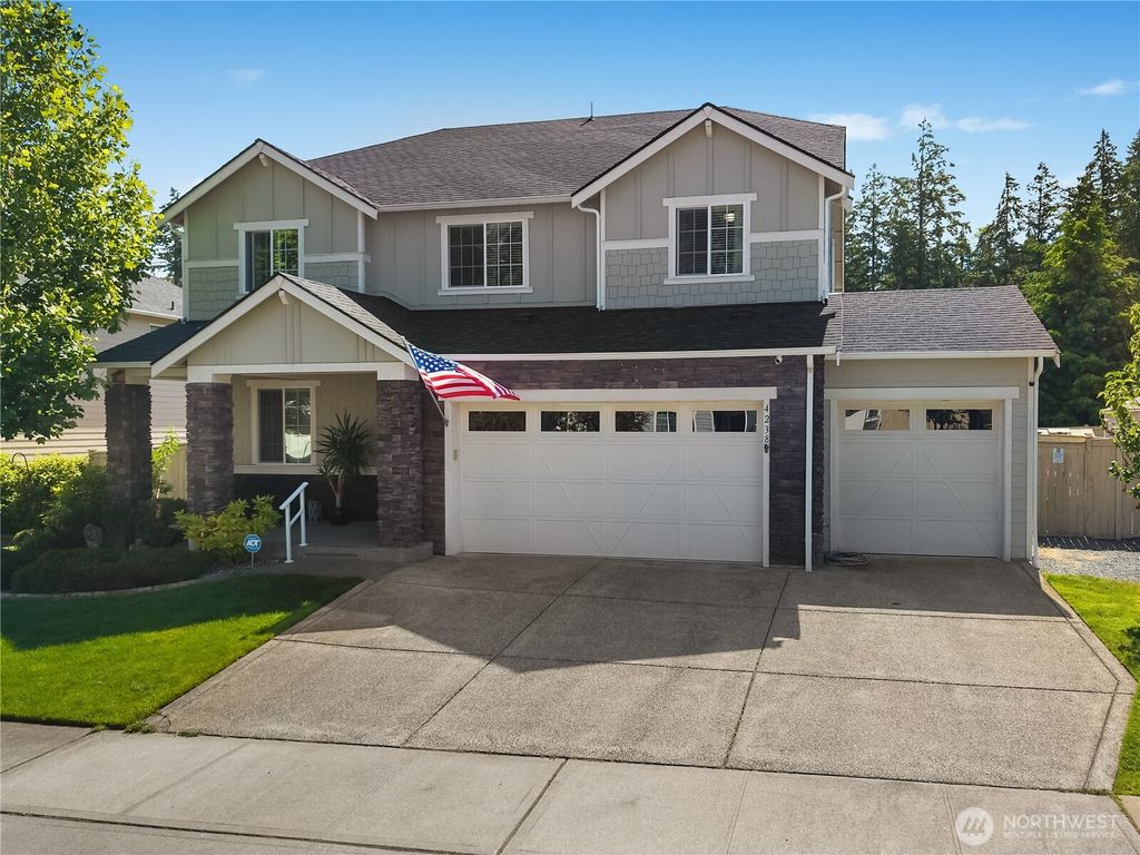 4238 Campus Drive NE, Lacey, WA 98516