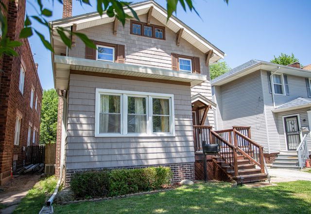 7 E Elizabeth Street, Hammond, IN 46320
