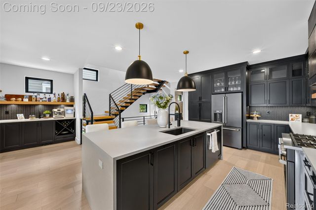 1444 Humphrey Avenue, Birmingham, MI 48009