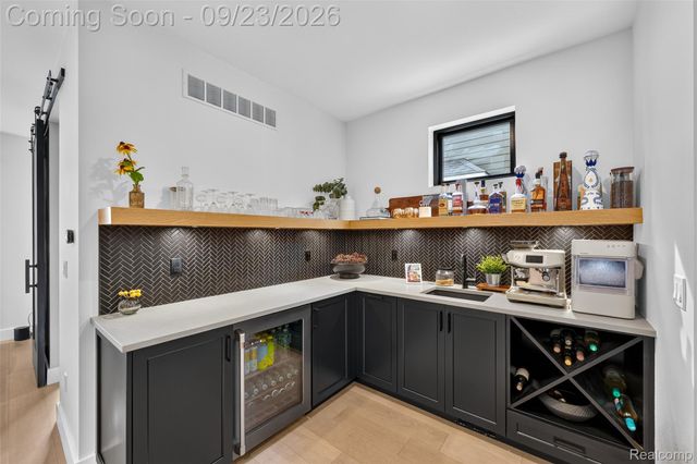 1444 Humphrey Avenue, Birmingham, MI 48009