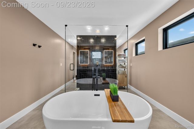 1444 Humphrey Avenue, Birmingham, MI 48009