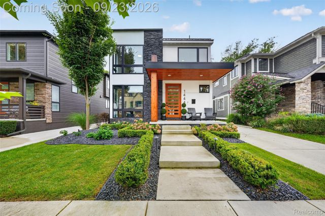 1444 Humphrey Avenue, Birmingham, MI 48009