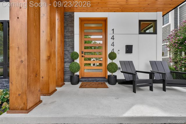 1444 Humphrey Avenue, Birmingham, MI 48009