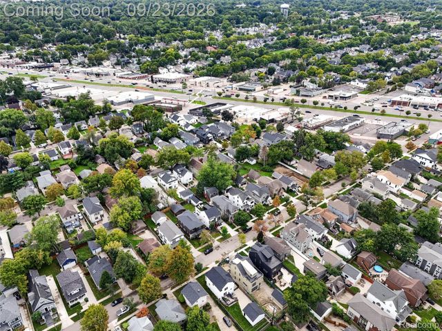 1444 Humphrey Avenue, Birmingham, MI 48009