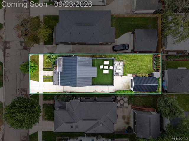1444 Humphrey Avenue, Birmingham, MI 48009