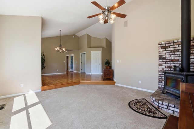 3525 Thorson Dr, Placerville, CA 95667