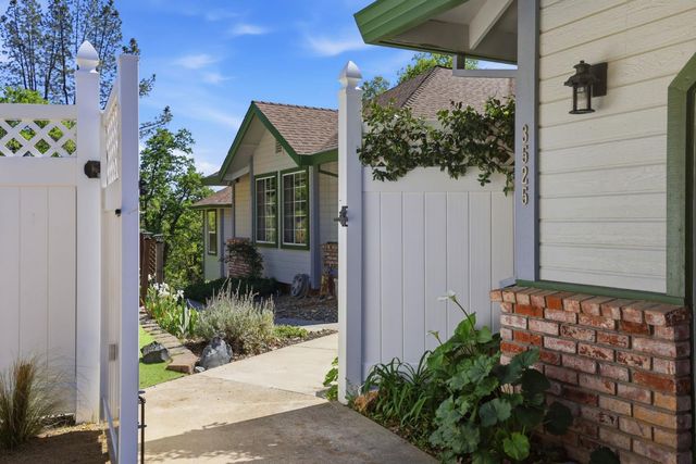 3525 Thorson Dr, Placerville, CA 95667