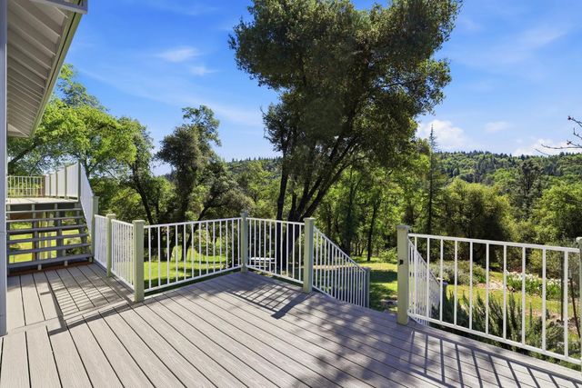 3525 Thorson Dr, Placerville, CA 95667