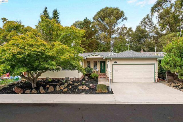 3404 Saddle Dr, Fairview, CA 94541
