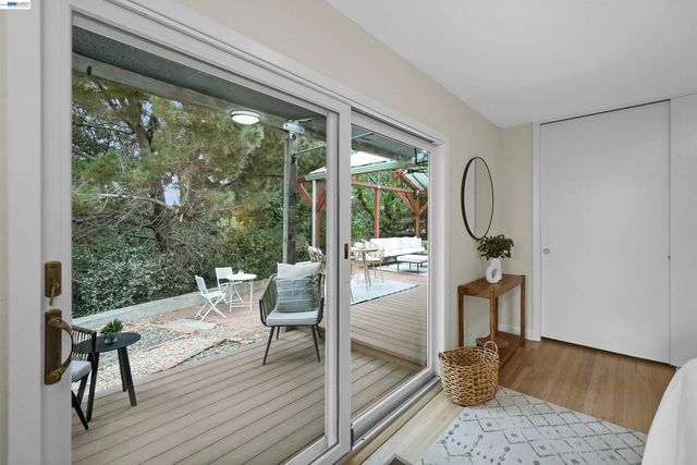 3404 Saddle Dr, Fairview, CA 94541