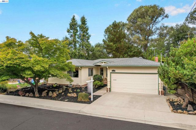 3404 Saddle Dr, Fairview, CA 94541