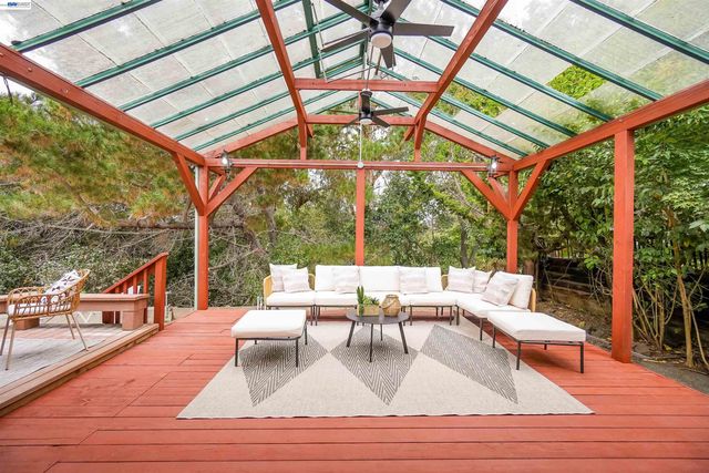 3404 Saddle Dr, Fairview, CA 94541