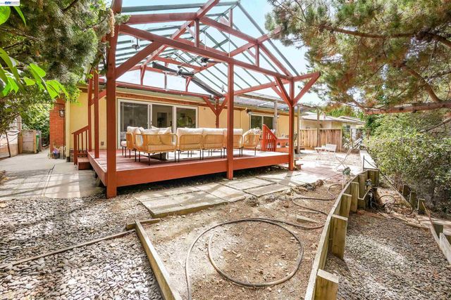 3404 Saddle Dr, Fairview, CA 94541
