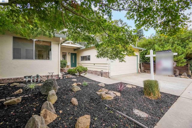 3404 Saddle Dr, Fairview, CA 94541