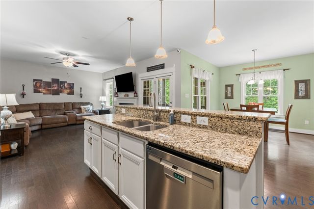 6446 Chestnut Church Rd, Mechanicsville, VA 23116