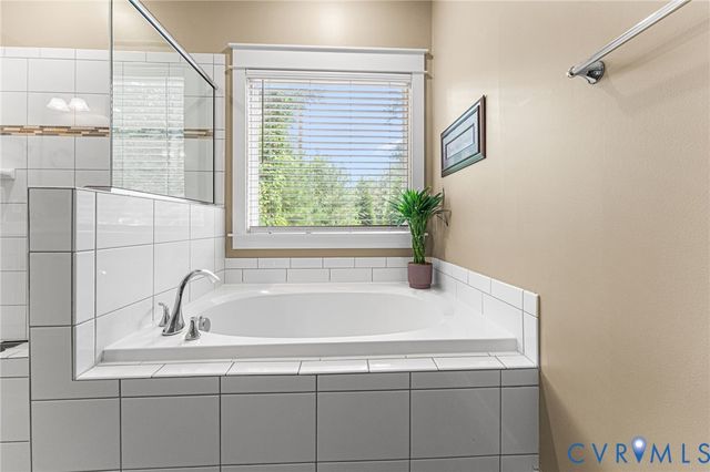 6446 Chestnut Church Rd, Mechanicsville, VA 23116