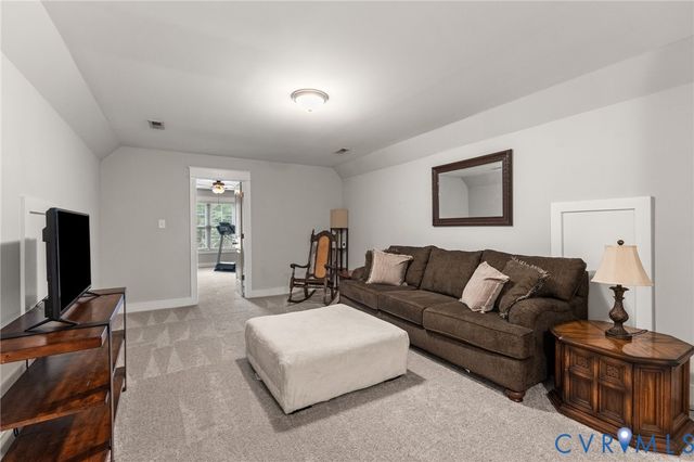 6446 Chestnut Church Rd, Mechanicsville, VA 23116
