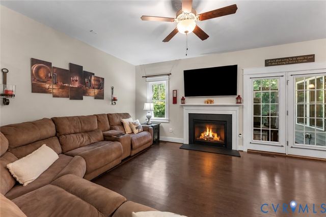 6446 Chestnut Church Rd, Mechanicsville, VA 23116